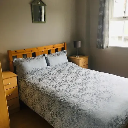 Walsh's 2 Apartment Westport